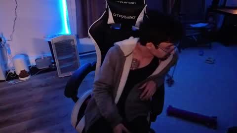 Josef online show from April 7, 1:49 am