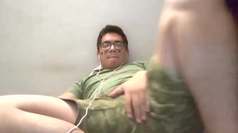 TwinkJoselinoHot online show from January 6, 4:36 am