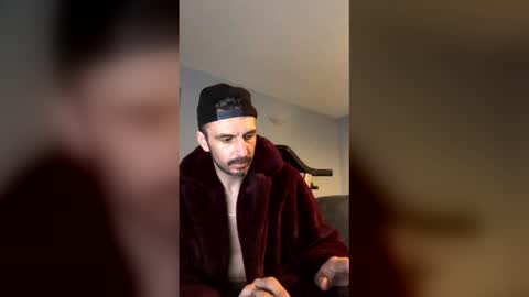 josh780edm online show from March 6, 10:01 am