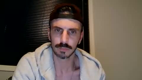 josh780edm online show from February 4, 5:02 am