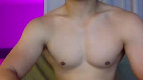 joshasian0713 online show from October 22, 11:14 am