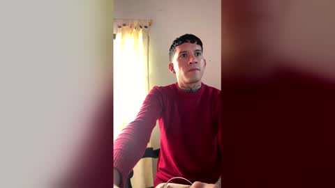 josue_linares online show from January 7, 5:18 pm