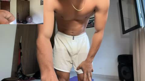 Im Jouliano online show from March 27, 10:11 pm