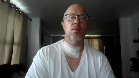 jr1871 online show from June 15, 3:26 pm