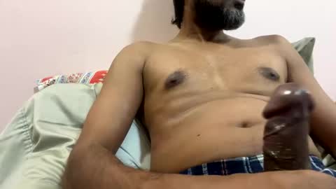 PM me online show from March 25, 9:46 am