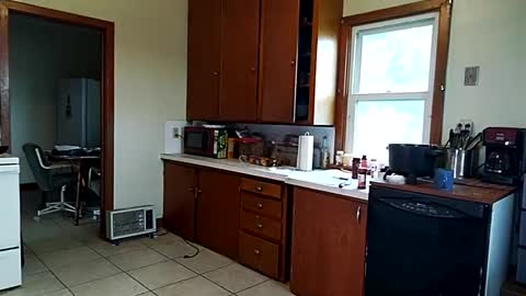 Snapshot of jrj3333 chatting on October 6, 7:18 pm jrj3333 online show from October 6, 7:18 pm