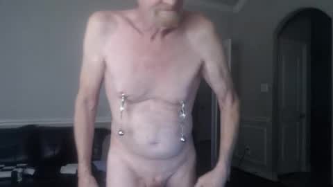 jtull52 online show from March 8, 11:53 pm