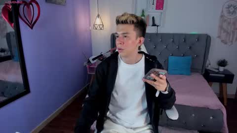 Juandii online show from March 2, 5:31 pm