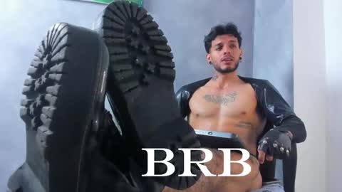 Juan Esteban online show from March 25, 10:08 am