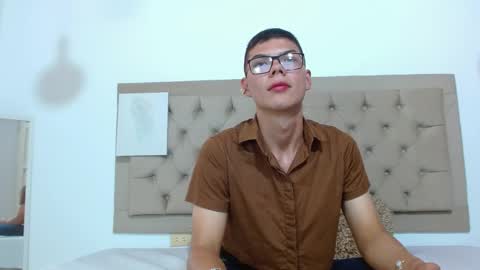 juanjo_galeano online show from January 27, 6:52 pm