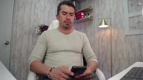 Juan k online show from February 25, 4:02 am