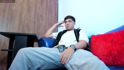 JUAN  online show from October 24, 5:14 pm