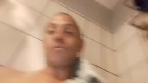 Carlos online show from February 8, 6:33 am