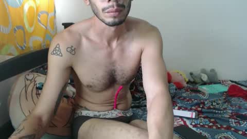 Julfigo online show from February 25, 7:26 pm