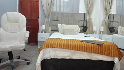 Snapshot of julian_billy chatting on December 2, 11:21 am julian billy online show from December 2, 11:21 am