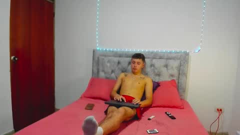 julian online show from February 21, 4:08 pm