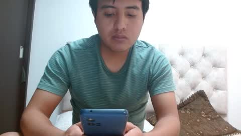 Julian online show from September 14, 9:39 pm