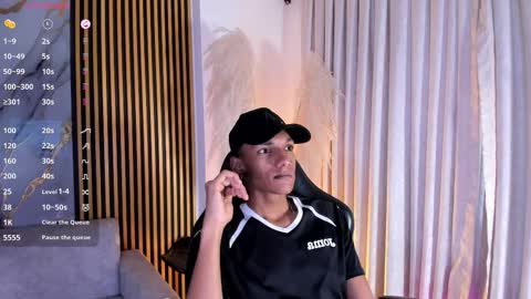 Julien online show from March 22, 11:37 am