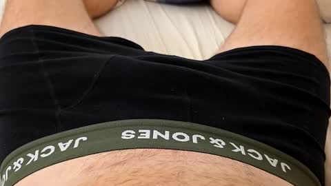 Nik online show from November 4, 9:38 pm