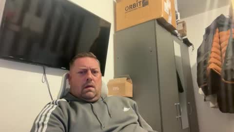 Junky online show from October 28, 6:32 pm