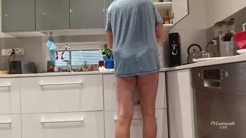 jusahki online show from January 15, 12:20 pm