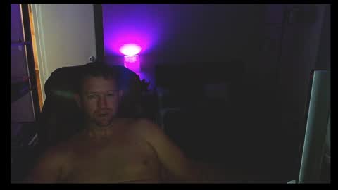 JustVibin online show from January 8, 7:55 am