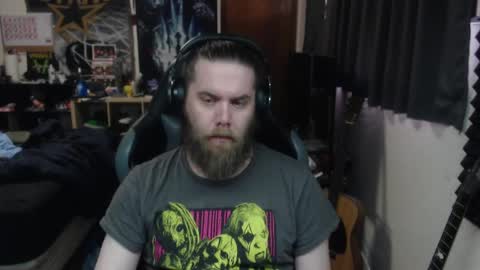 Snapshot of just_ryan88 chatting on December 25, 9:54 pm Ryan online show from December 25, 9:54 pm