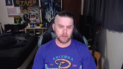 Snapshot of just_ryan88 chatting on January 19, 6:42 am Ryan online show from January 19, 6:42 am