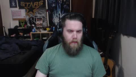 Snapshot of just_ryan88 chatting on January 5, 4:25 am Ryan online show from January 5, 4:25 am