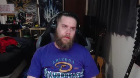 Snapshot of just_ryan88 chatting on December 16, 6:43 am Ryan online show from December 16, 6:43 am