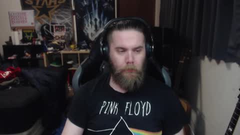 Snapshot of just_ryan88 chatting on December 14, 7:40 am Ryan online show from December 14, 7:40 am