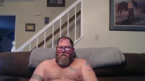 Snapshot of justaguyandnaked chatting on February 6, 10:21 pm justaguyandnaked online show from February 6, 10:21 pm