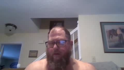 Snapshot of justaguyandnaked chatting on February 20, 10:15 pm justaguyandnaked online show from February 20, 10:15 pm