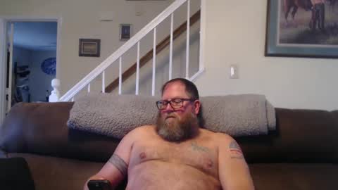 Snapshot of justaguyandnaked chatting on January 2, 9:07 pm justaguyandnaked online show from January 2, 9:07 pm