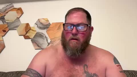 Snapshot of justaguyandnaked chatting on January 25, 1:10 am justaguyandnaked online show from January 25, 1:10 am