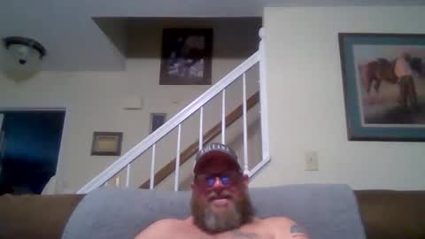 Snapshot of justaguyandnaked chatting on October 27, 9:06 pm justaguyandnaked online show from October 27, 9:06 pm