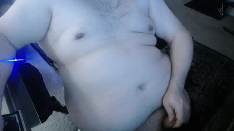 Snapshot of justchillinhey5776 chatting on October 25, 1:18 am Rick online show from October 25, 1:18 am