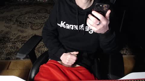 justchillinxo online show from January 19, 5:39 pm