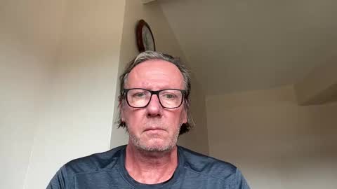 justin_hornyyyy online show from November 6, 9:45 am