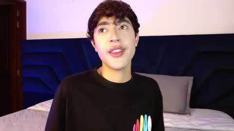 Justin online show from April 4, 3:47 am