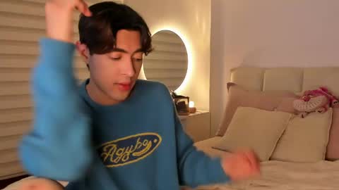 Justin online show from April 21, 12:46 am