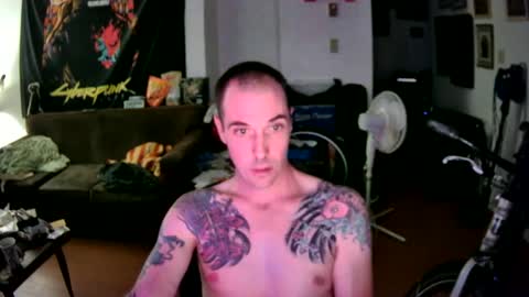 justinelsmith online show from September 11, 7:18 am