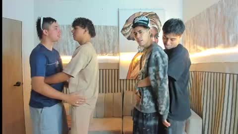 justingtime21 online show from April 21, 5:24 am