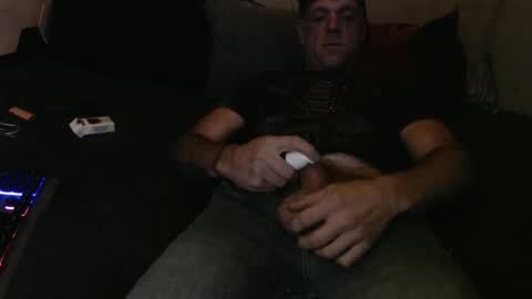 justinmoore1987 online show from October 24, 1:35 pm