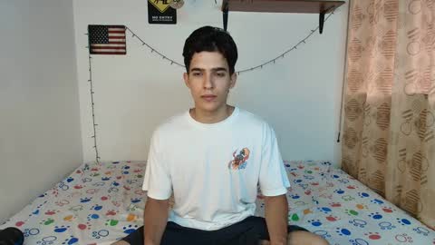 justinsinner1 online show from February 6, 9:49 pm