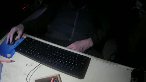 Snapshot of justme39057 chatting on March 9, 5:39 pm Justme39057 online show from March 9, 5:39 pm