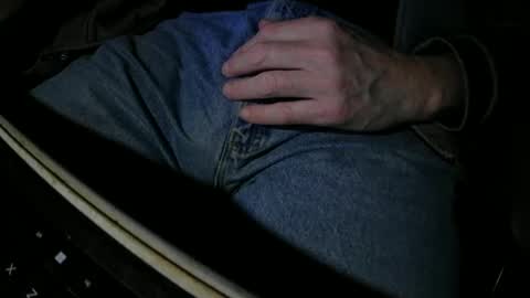 Snapshot of justme39057 chatting on September 22, 6:07 pm Justme39057 online show from September 22, 6:07 pm