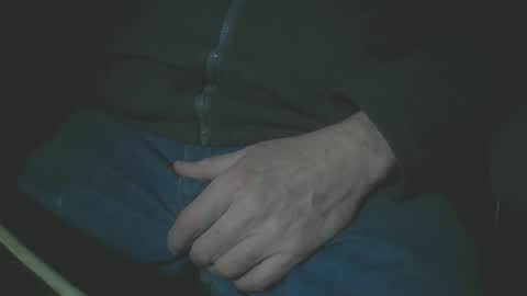 Snapshot of justme39057 chatting on December 3, 6:06 pm Justme39057 online show from December 3, 6:06 pm