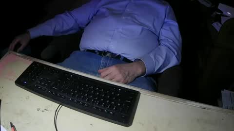 Snapshot of justme39057 chatting on September 28, 8:40 pm Justme39057 online show from September 28, 8:40 pm