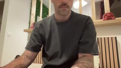 justmeandyou00 online show from February 27, 5:47 pm